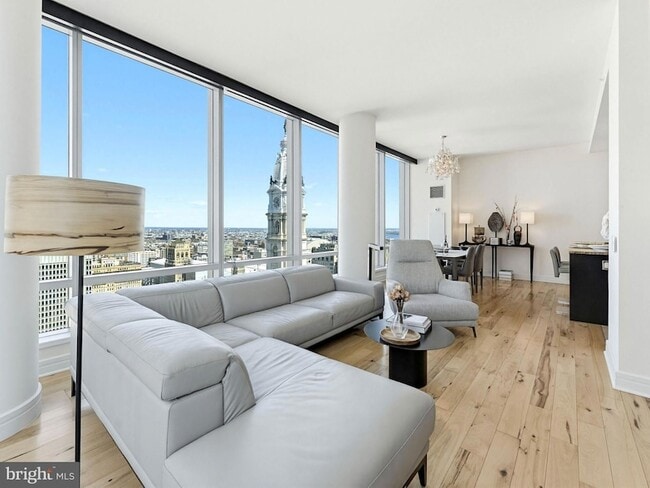 1414 S Penn Square Unit 32F