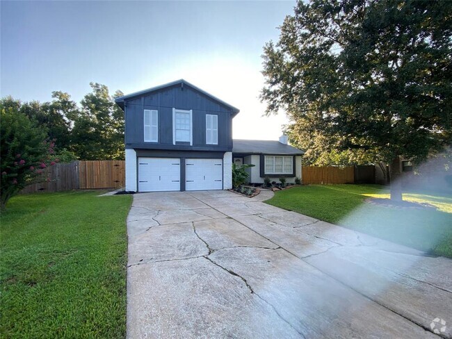 Building Photo - 15907 Inwood Ln Rental
