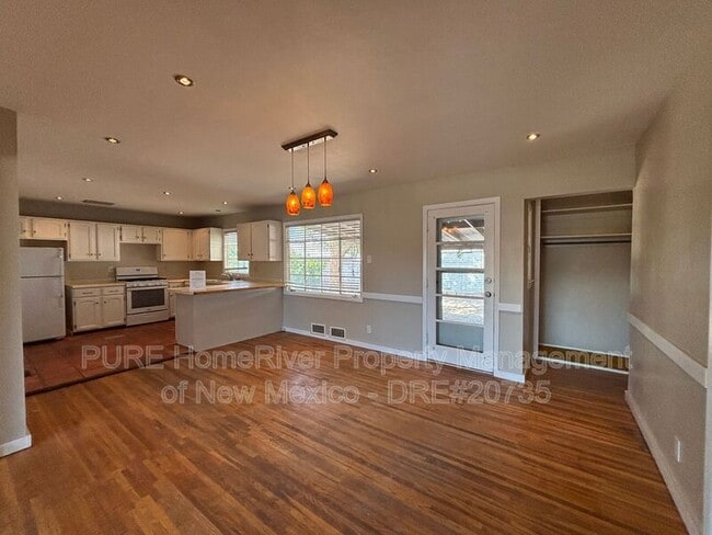 Photo - 1601 N Chaco Ave
