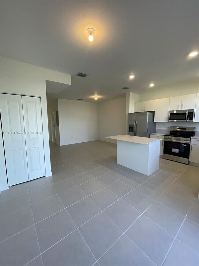 Photo - 2760 SE 26th Ave