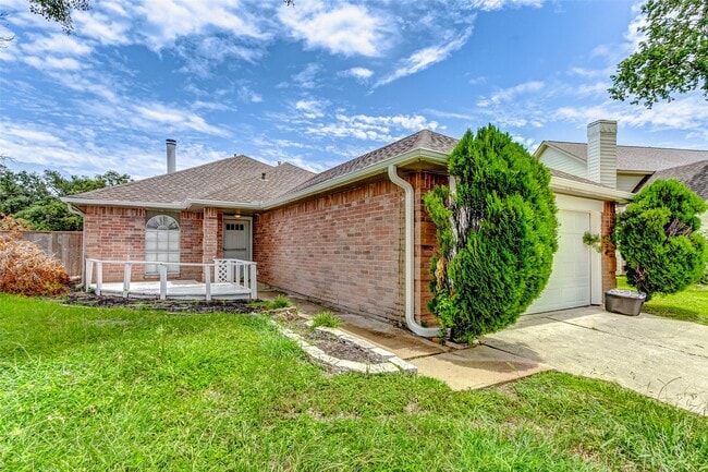 Photo - 8410 Fawn Wind Ct