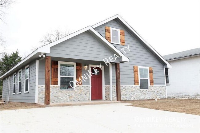 Photo - 424 E Nelson St