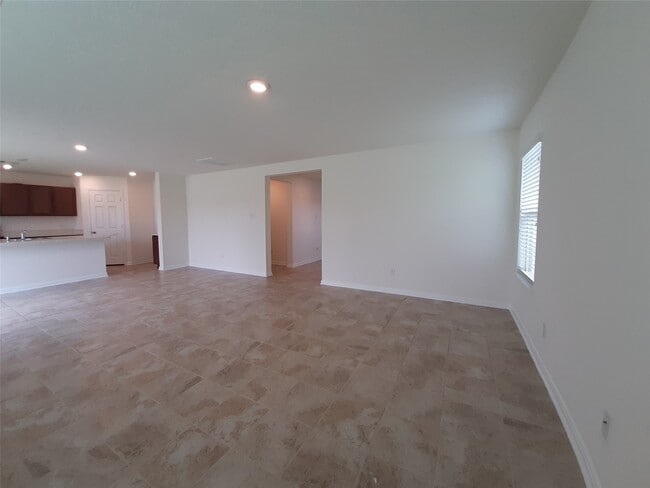 4834 Lucky Fawn Ln