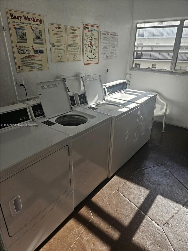 Photo - 201 178th Dr Unidad 302