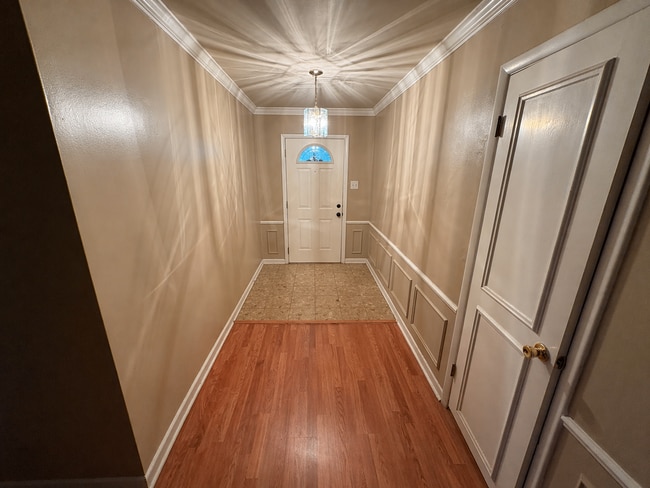 Front entrance - 2307 Oliver Ave