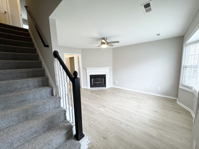 Photo - 3900-3AA4 Sterling Pointe Dr