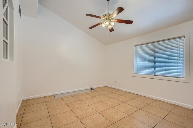 Photo - 4710 E Arizona Ave