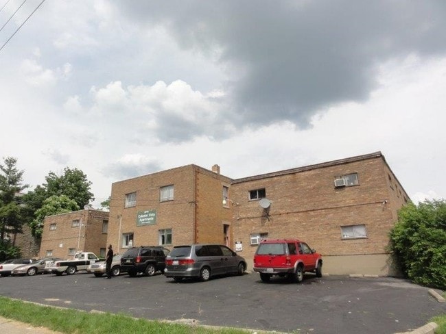 Photo - Colonial Vista Apartments