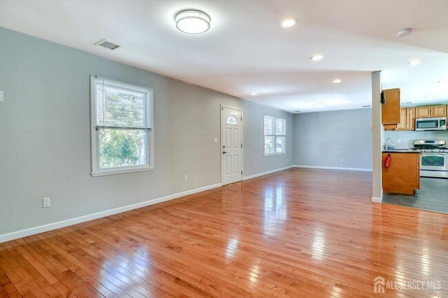 Photo - 3 Green Acres Ave