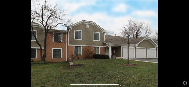 Building Photo - 403 Pinetree Ln Unit C2 Rental