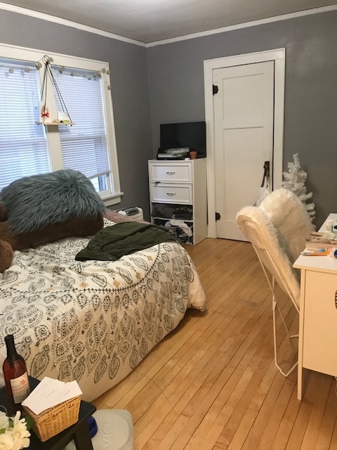 Photo - 3076 N Bartlett Ave