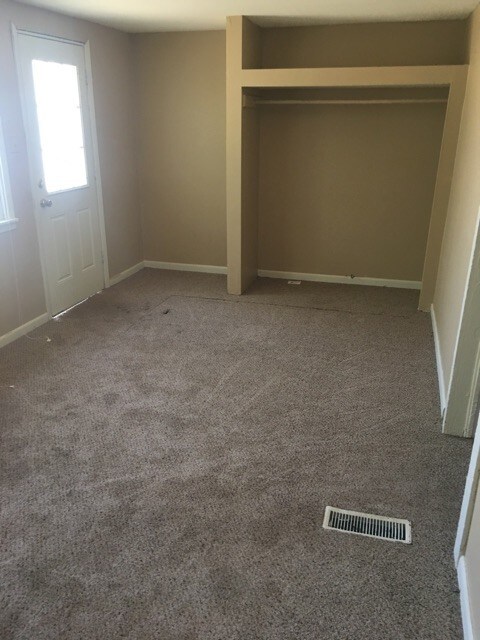 Photo - 330 W 1st St