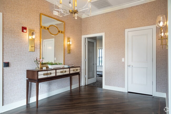 Club House Entry