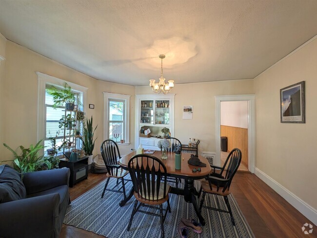 Building Photo - 80 Pearson Rd Unit 2 Rental