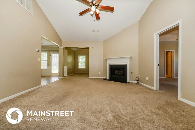 Photo - 437 Summer Hill Cir