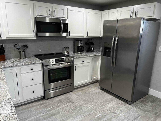 Photo - 1659 High Pine Dr