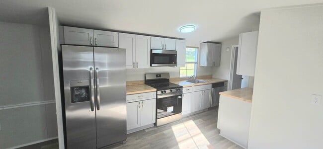 968 Cy Cir