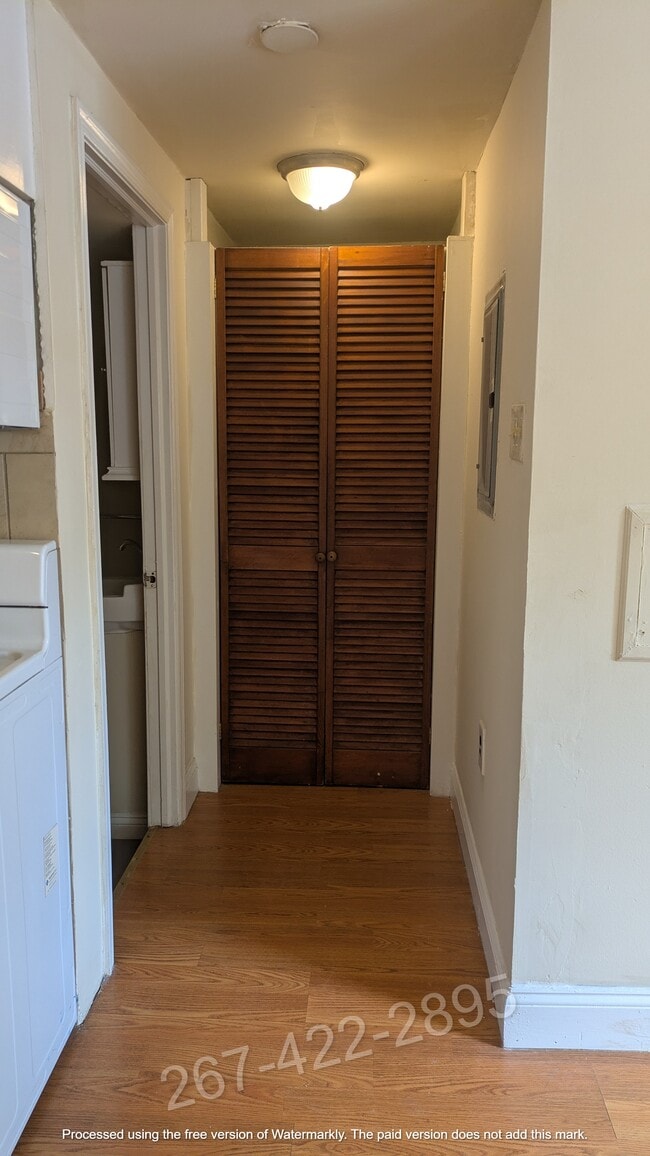 Photo - 126 S 46th St Unidad AptC