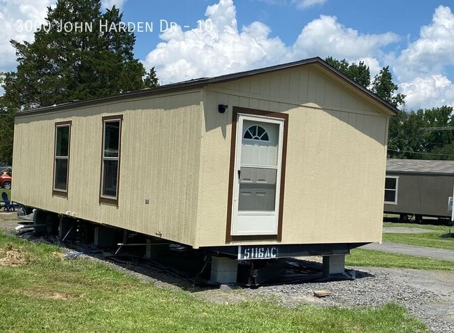 Photo - 3000 John Harden Dr