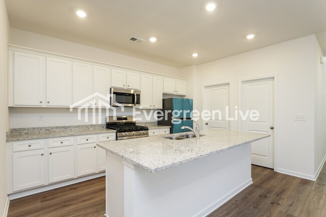 Photo - 1813 Holmsey Cir