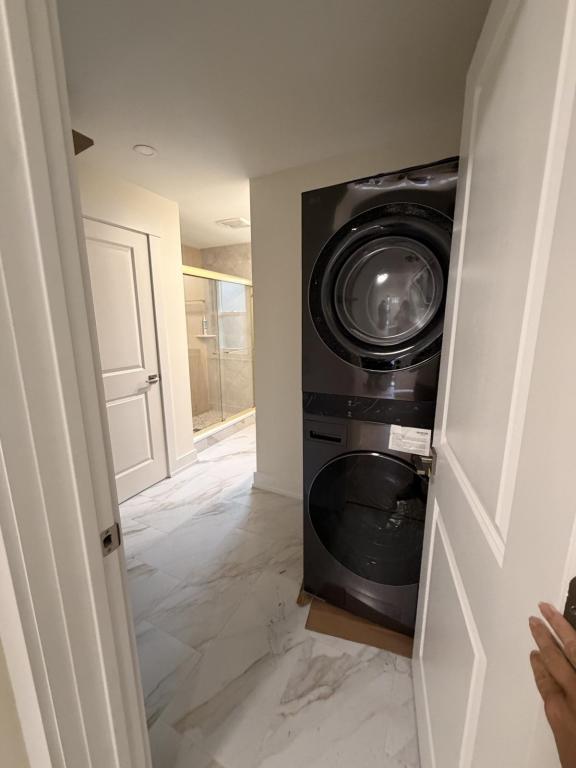 Photo - 245 Edgerton St