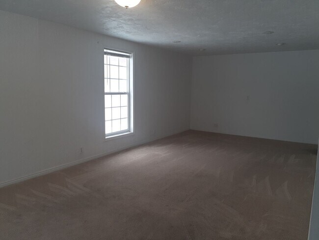 Photo - K7OH Unit #1 Upstairs