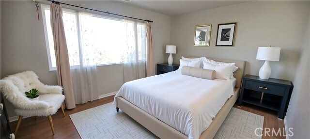 Photo - 11 Iron Springs