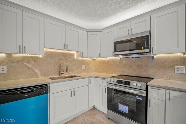 Photo - 1703 Park Meadows Dr Townhome