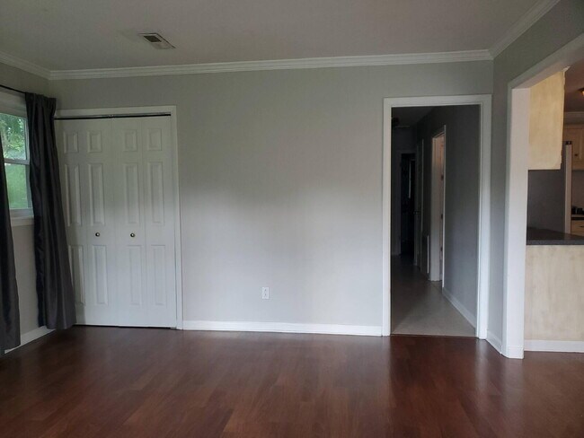 Photo - 2248 Norwood Dr NW
