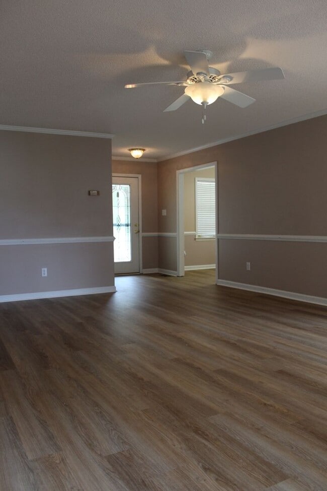 Photo - Aarons Place