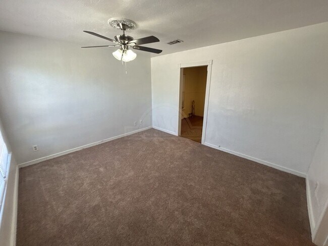 Photo - 1107 Duncan Ave