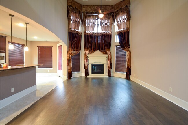 Building Photo - 27363 Pendleton Trace Dr