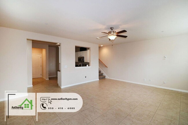 Photo - 573 Mission De Oro Dr