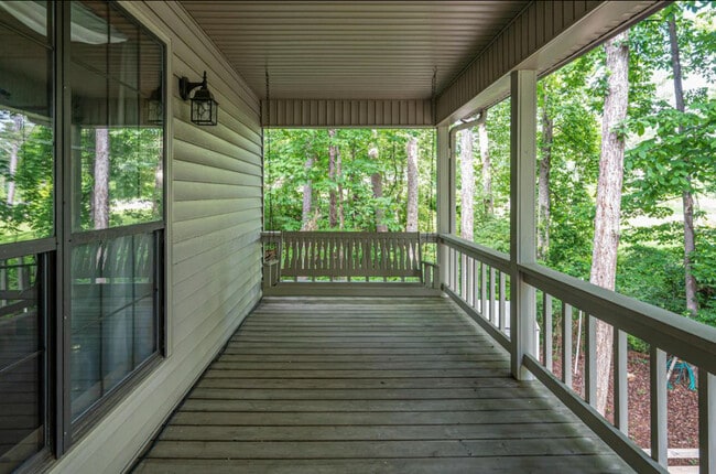 Photo - 21 Lakeview Dr