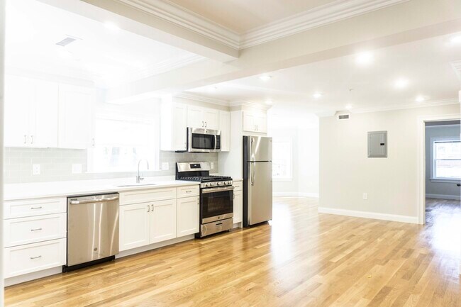 Photo - 62 Gordon St Unit 2