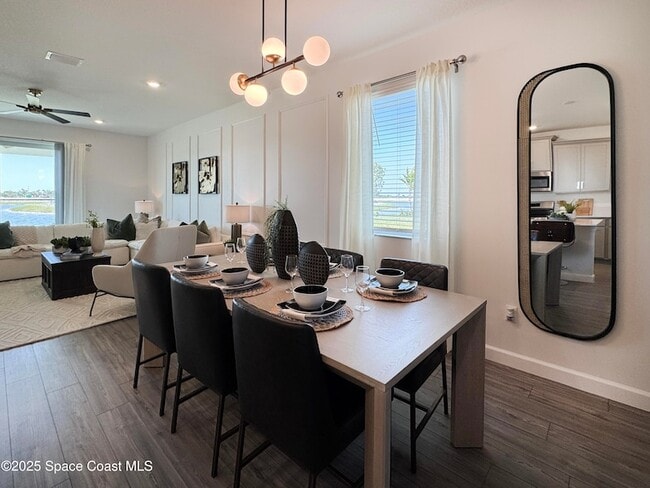 Photo - 1959 Croft Inlt Dr NW