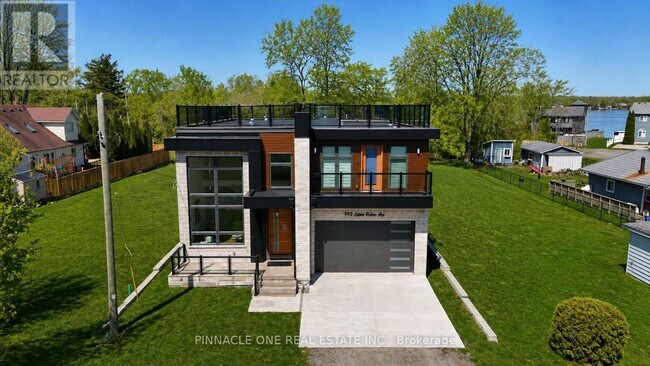 Photo - 992 Little Cedar Ave