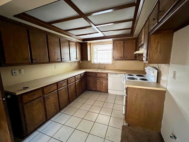 Photo - 7909 Harvest Moon Rd