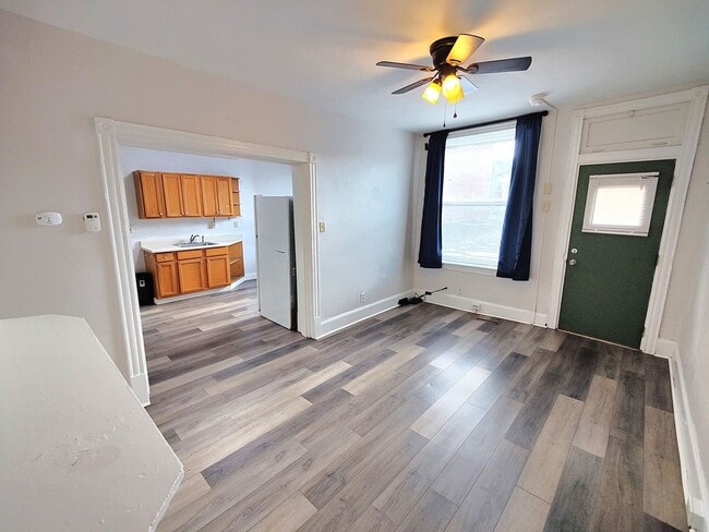 Photo - 2423 Wrights Wy Unit 1