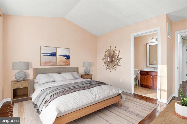 145 Mercer Ct