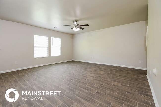 Photo - 3905 Vershire Ave