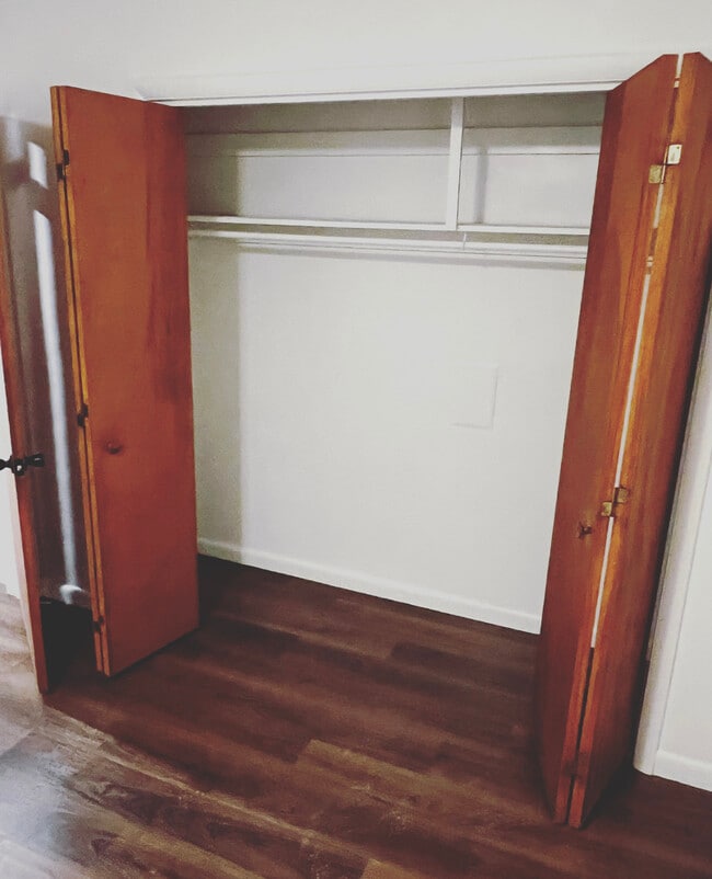 Photo - 502 Vale Ave Unidad 3c