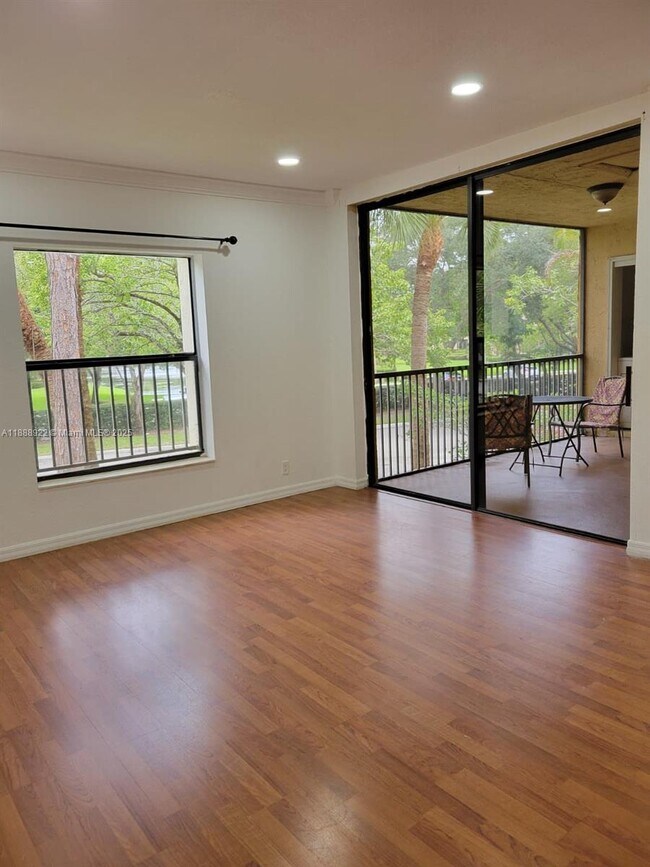 Photo - 3883 Coral Tree Cir Unit 3883