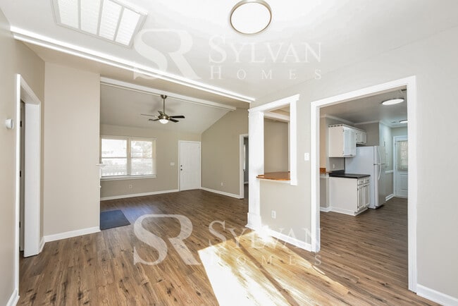 Photo - 10 Windmill Cir