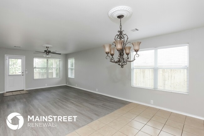 Photo - 6117 Portchester