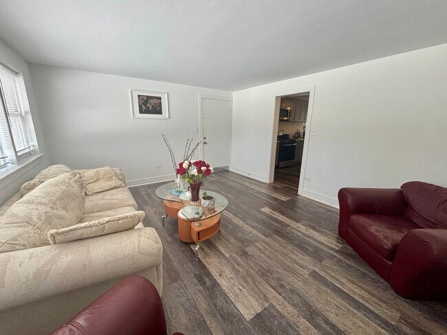 Photo - 6157 W Montrose Ave