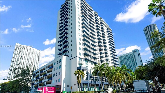 Photo - 275 NE 18th St Condo Unit 2101