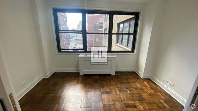 Building Photo - 5 AVENUE Rental