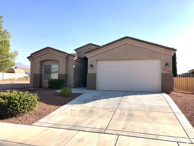 Building Photo - Beautiful Home in Great Neighborhood!