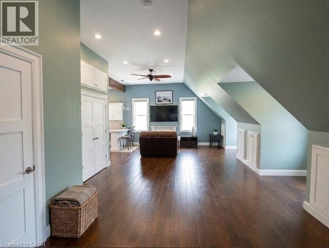 Photo - 2784 S Grimsby Rd 20